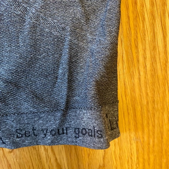 Lululemon Grey Swiftly Tech Racerback - Picture 4 of 11